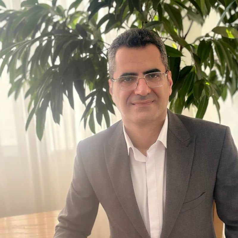 Dr. Ebrahim Alinia Ahandani